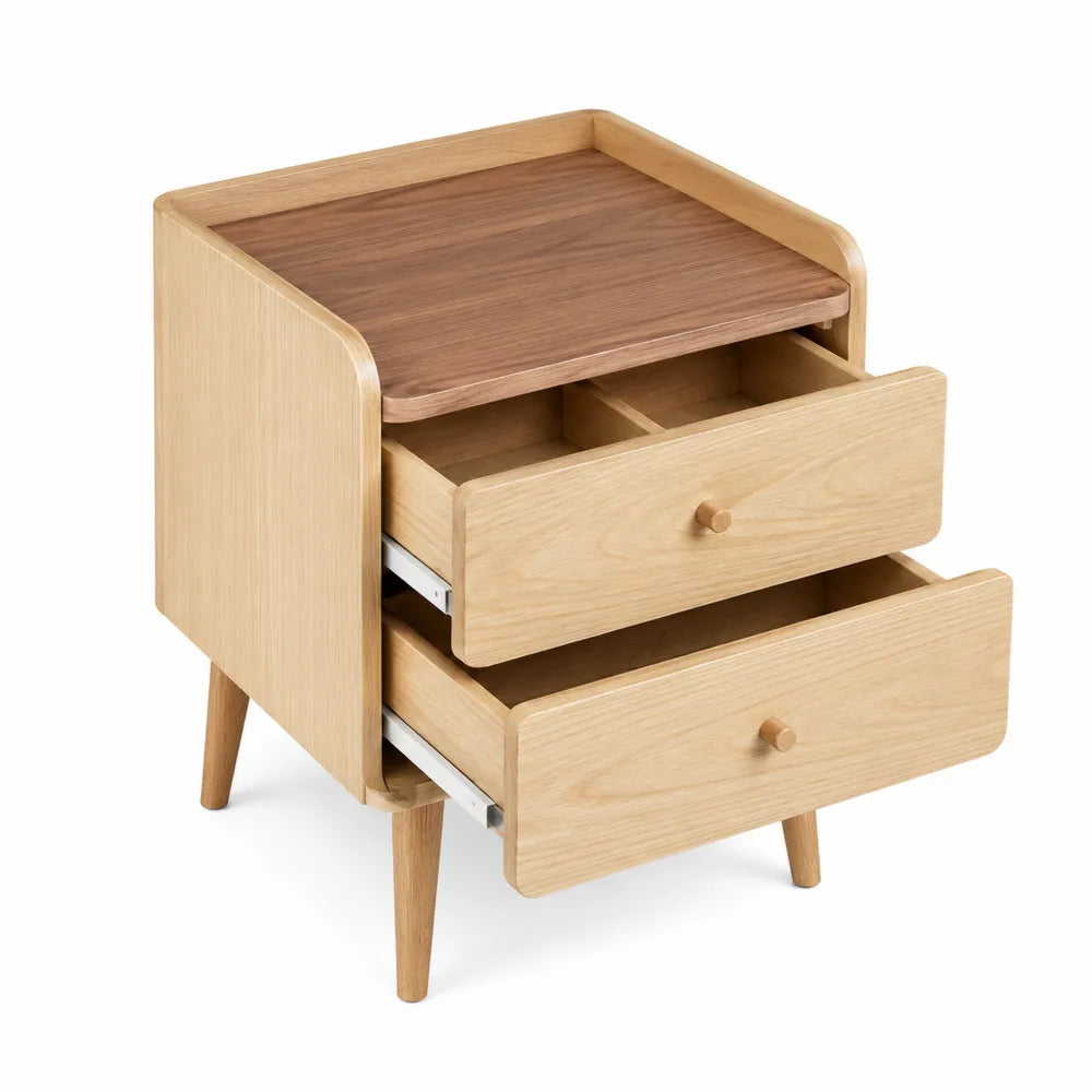 Comodino in legno con cassetti e piano in noce